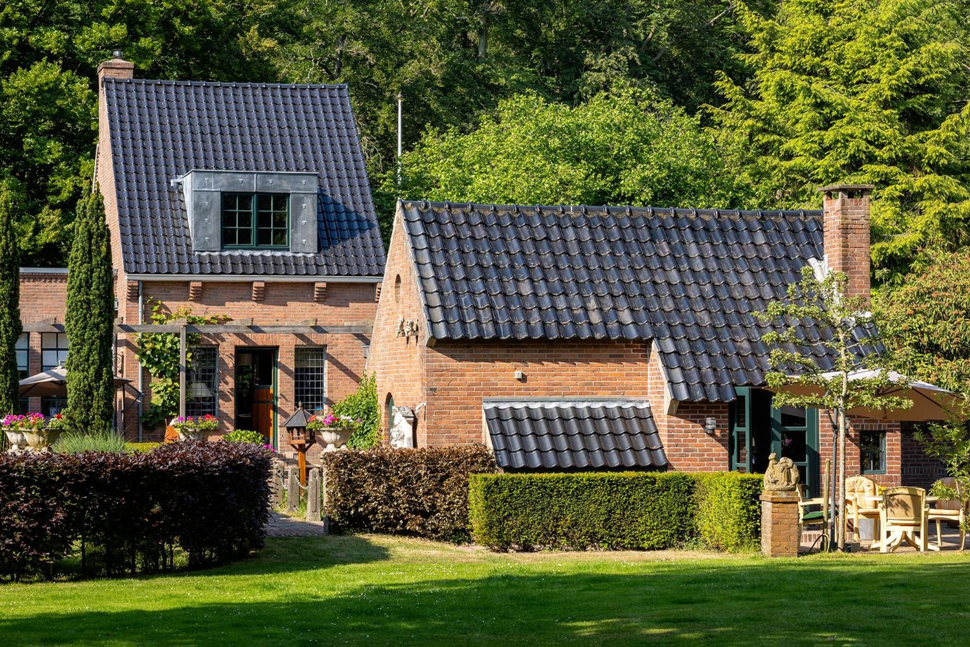 Londons Cottage Хилверсъм Екстериор снимка